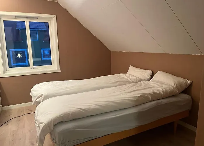 House By The Ocean With Midnight Sun View Casa vacanze *
