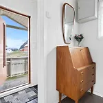 House By The Ocean With Midnight Sun View * Eggum