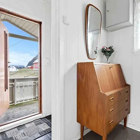 House By The Ocean With Midnight Sun View * Eggum