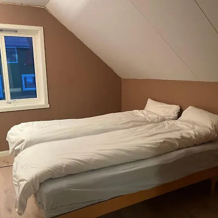 House By The Ocean With Midnight Sun View Сasa de vacaciones *